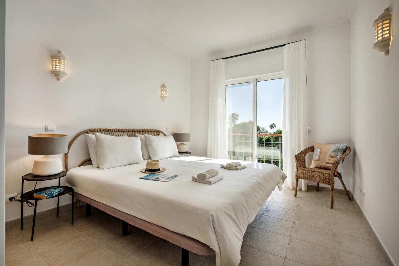 Luxurious First Floor Apartment Sleeps 4 Carvoeiro  Exterior foto