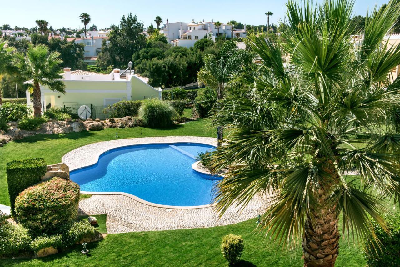 Luxurious First Floor Apartment Sleeps 4 Carvoeiro  Exterior foto